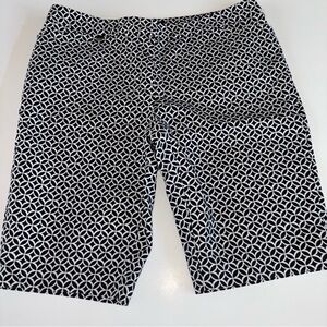 2/$30 WHBM Women’s Bermuda Shorts Size 8